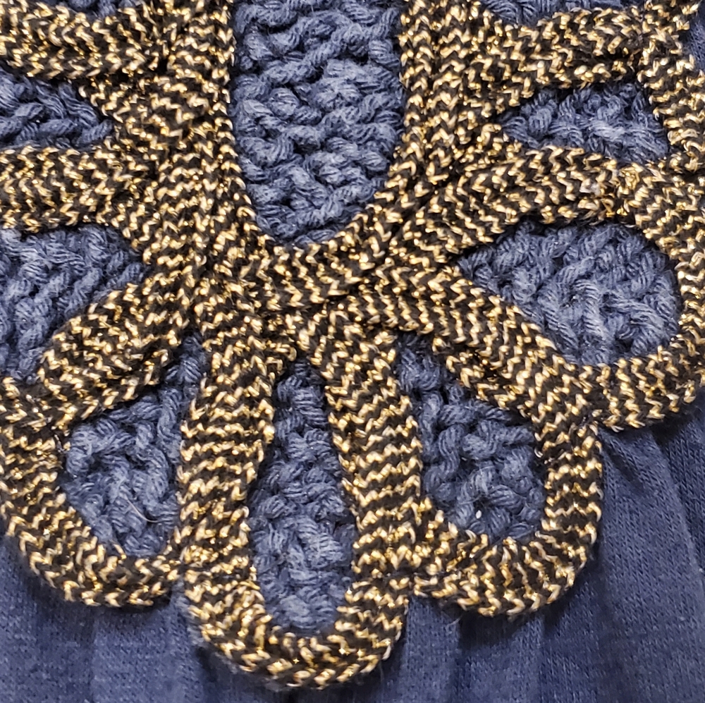 Shirt - Picture 3 of 3